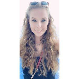 Meet your Posher, Taylor